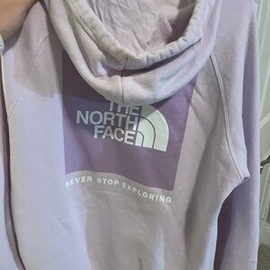 Great condition the north face hoodie
